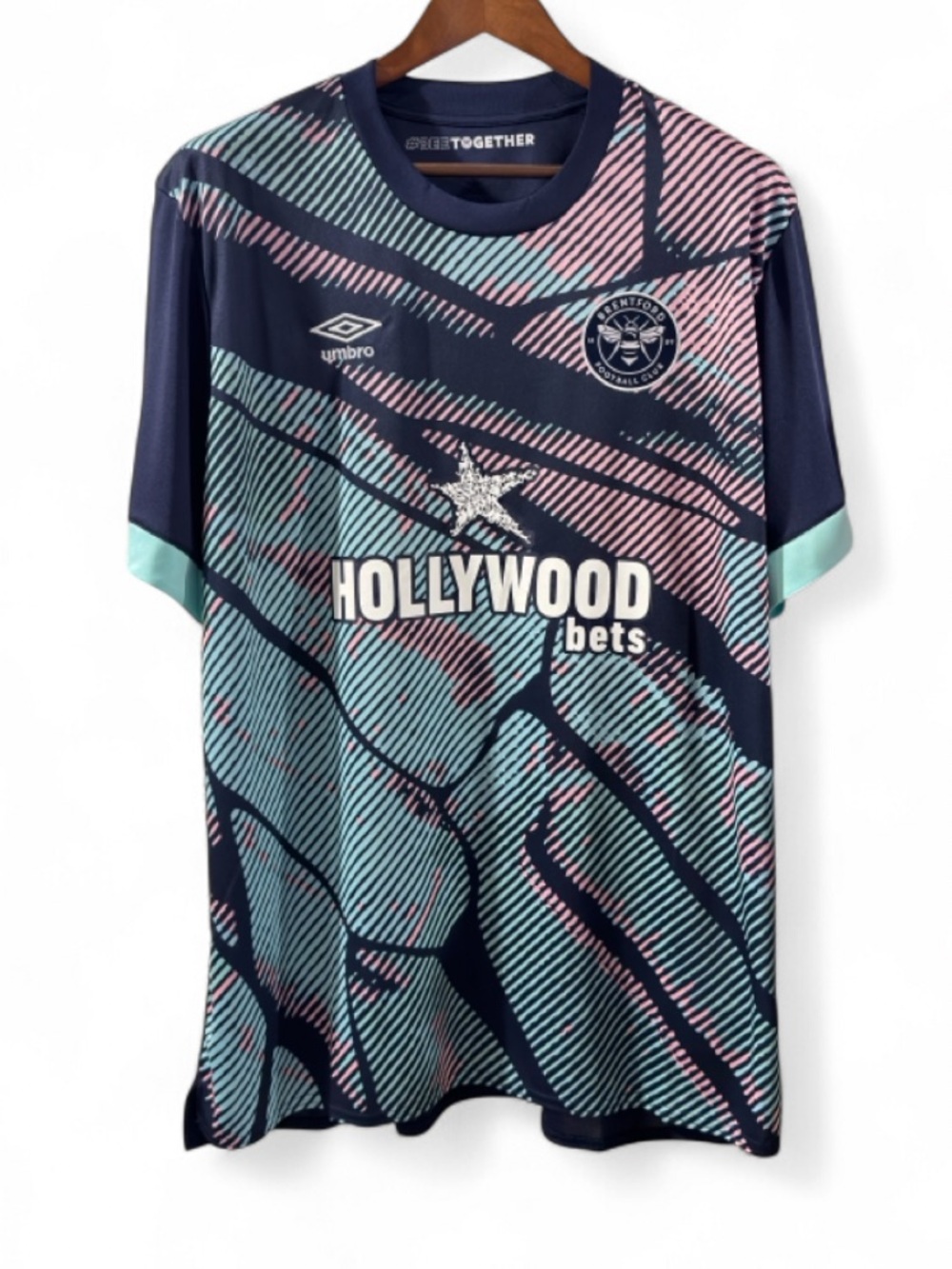 Umbro Brentford FC Soccer Jersey Size Men’s XXL (NWT)